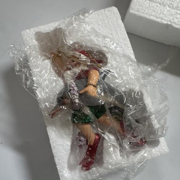 RARE December Diamonds SANTA AND FRIENDS 2006 #55-90333 Christmas Ornaments - Picture 8 of 10